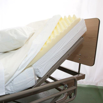 Hospital Bed with PVC covered Eggbox mattress